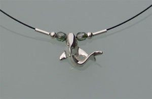 BIG BLUE Takı Kolye Siyah Kordonlu Gümüş KÖPEKBALIĞI